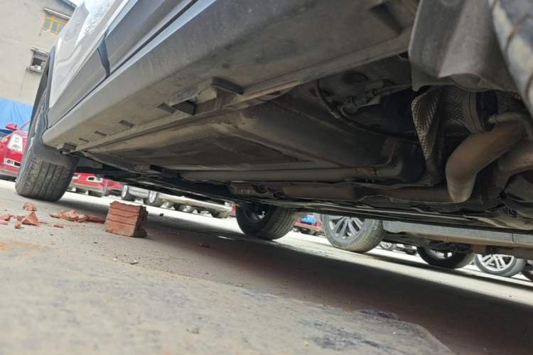 Used FORTHING T5 2021 1.5T Automatic Comfort Version Left Side Sill