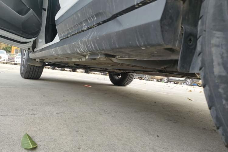 Used FORTHING T5 2021 1.6L Manual Comfort Model Left Side Sill