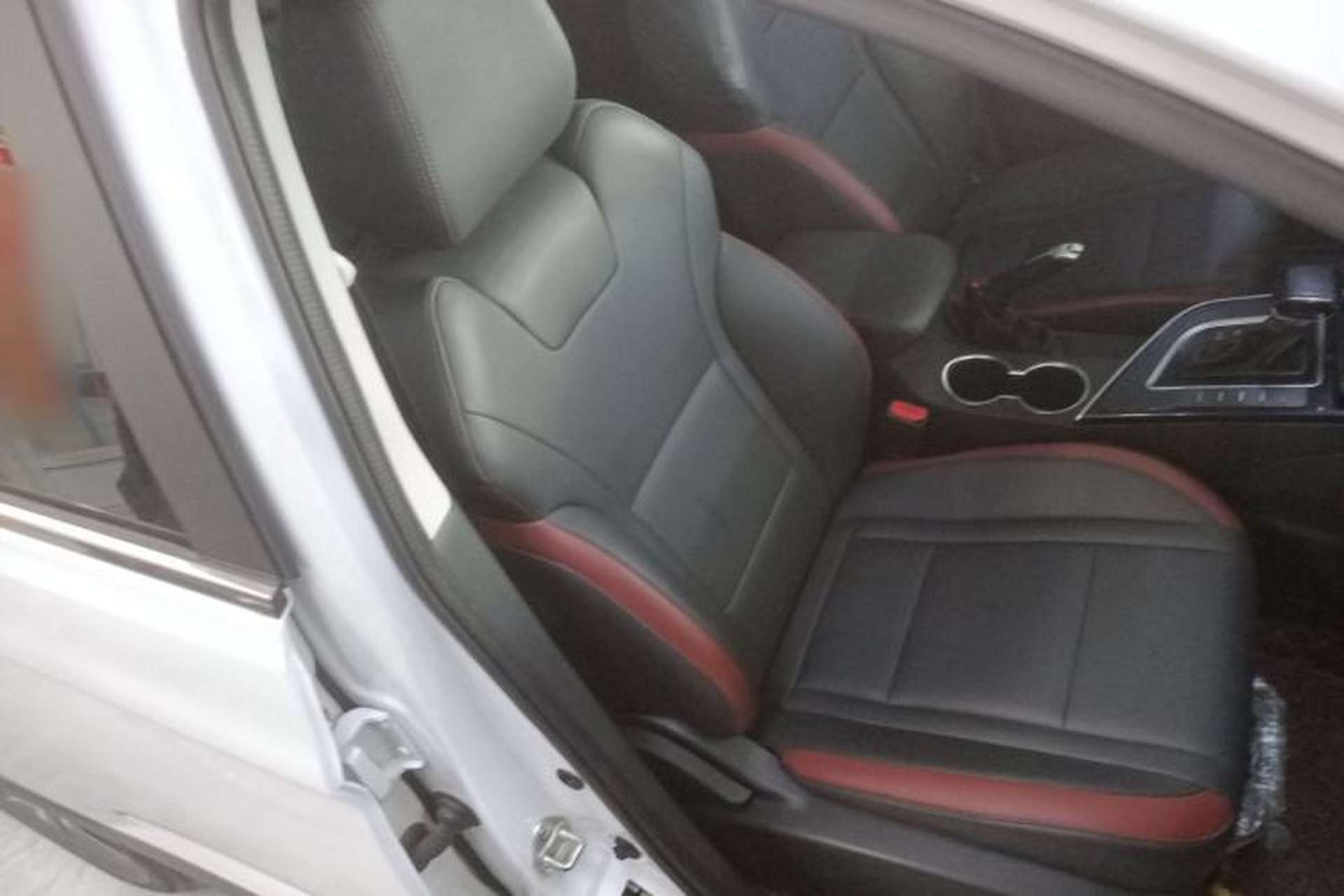 Used FORTHING T5 2021 1.5T Automatic Comfort Model Right Front Seat