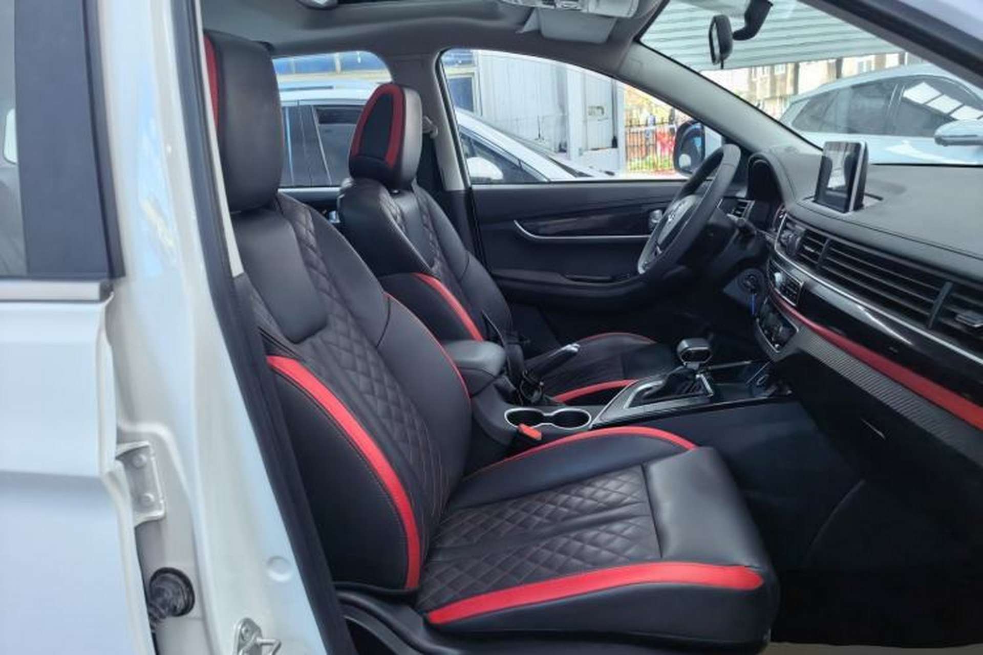 Used FORTHING T5 2021 1.5T Automatic Comfort Version Right Front Seat