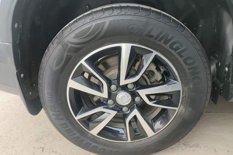 Used FORTHING T5 2021 1.5T Automatic Comfort Version Right Rear Wheel Hub