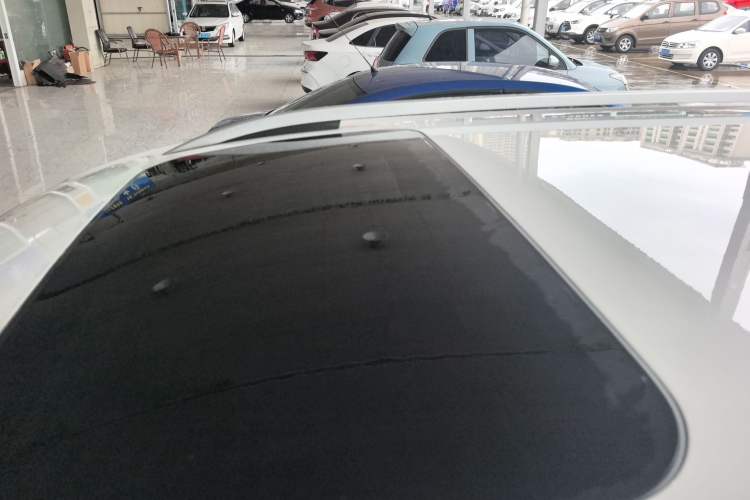 Used FORTHING T5 2021 1.6L Manual Comfort Model Roof