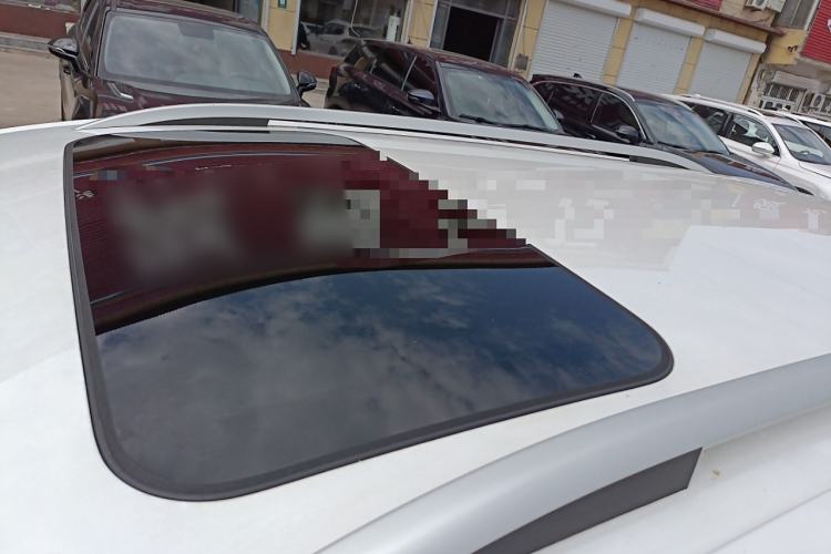 Used FORTHING T5 2021 1.6L Manual Comfort Model Roof