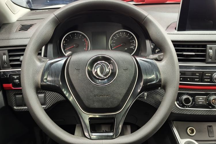 Used FORTHING T5 2021 Revised 1.6L Manual Comfort Version Steering Wheel