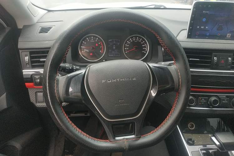 Used FORTHING T5 2021 1.5T Automatic Comfort Version Steering Wheel