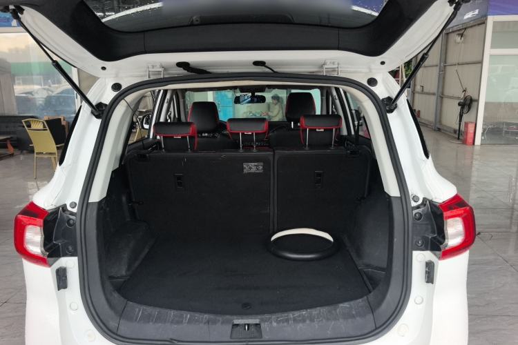 Used FORTHING T5 2021 1.6L Manual Comfort Model Trunk