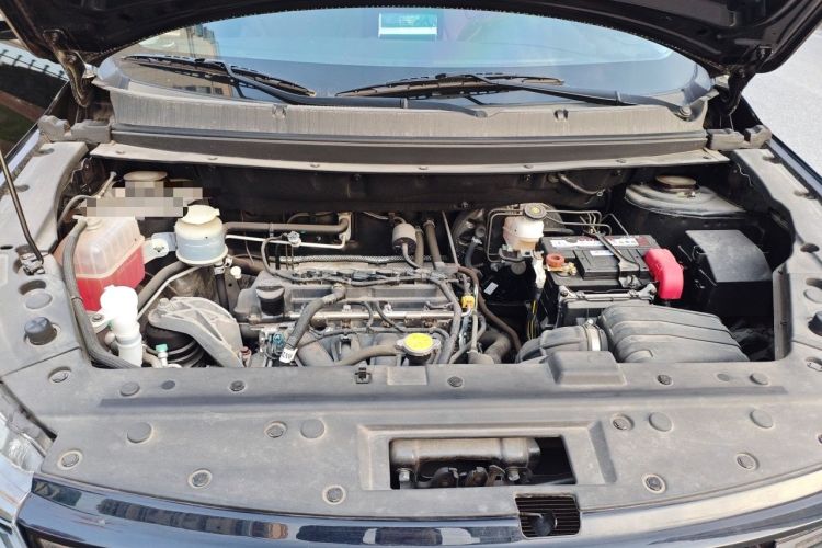 Used FORTHING T5 2022 Grand Edition 1.6L Manual Dream-Chasing Five-Seat Model Engine Bay