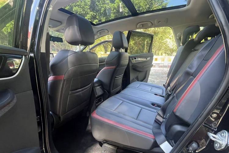 Used FORTHING T5 2022 Grand Edition 1.5T Automatic - FarDream Version 7 Seats Interior 2