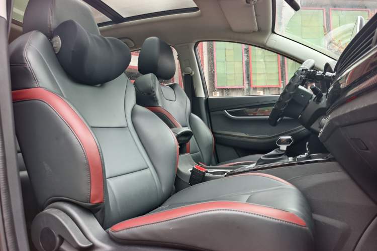 Used FORTHING T5 2022 Grand Edition 1.5T Automatic - FarDream Version 7 Seats Interior 5