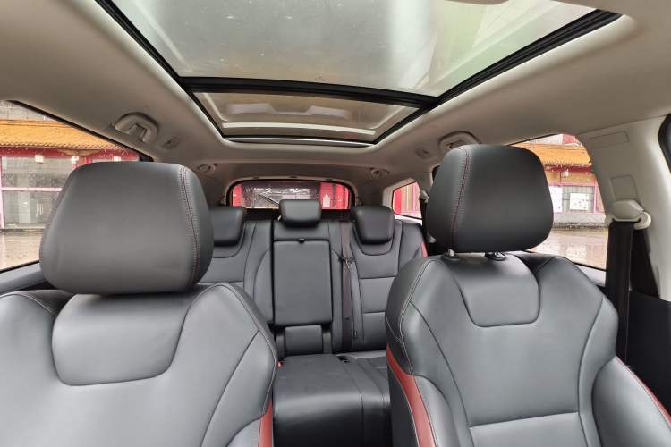 Used FORTHING T5 2022 Grand Edition 1.5T Automatic - FarDream Version 7 Seats Interior 6