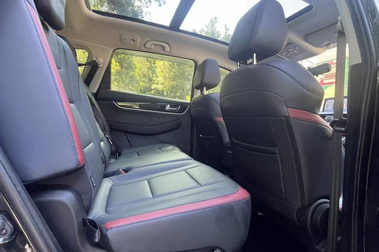 Used FORTHING T5 2022 Grand Edition 1.5T Automatic - FarDream Version 7 Seats Interior 8