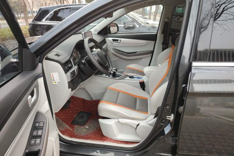 Used FORTHING T5 2022 Mach Edition 1.5T DCT High-Performance Five-Seater Left Front Seat