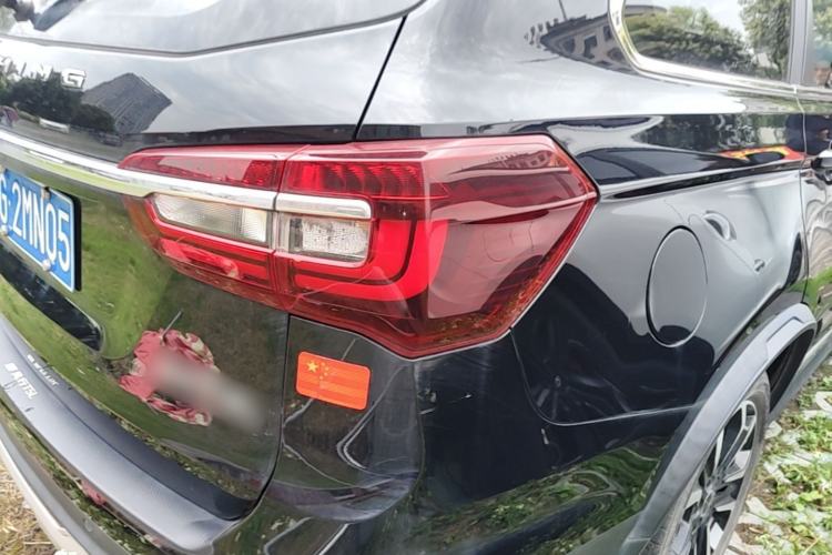 Used FORTHING T5 2022 Grand Edition 1.5T Automatic - FarDream Version 7 Seats Right Rear Taillight
