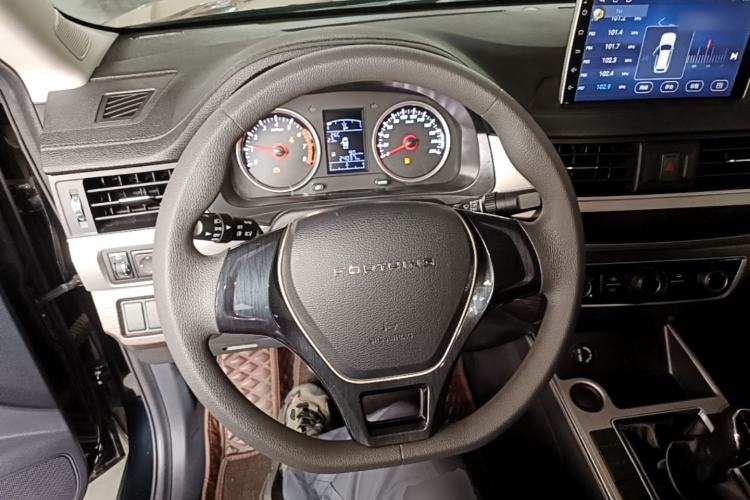 Used FORTHING T5 2022 Grand Edition 1.6L Manual Dream-Chasing Five-Seat Model Steering Wheel