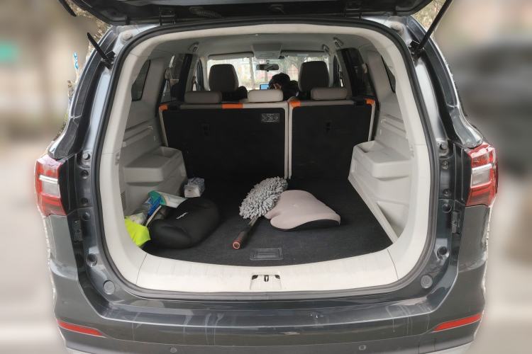 Used FORTHING T5 2022 Mach Edition 1.5T DCT High-Performance Five-Seater Trunk