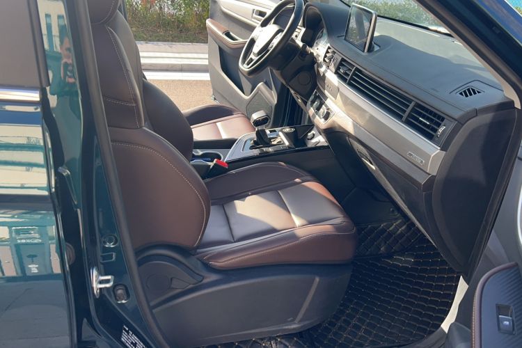 Used FORTHING T5 2022 Grand Edition 1.5T Automatic – Exclusive Seven-Seater for Key Accounts Interior 4
