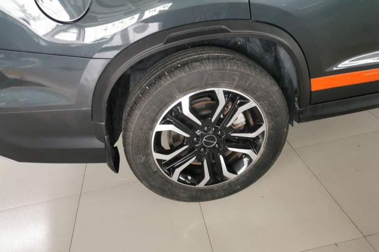 Used FORTHING T5 2022 Mach Edition 1.5T DCT High-Performance Five-Seater Exterior 8