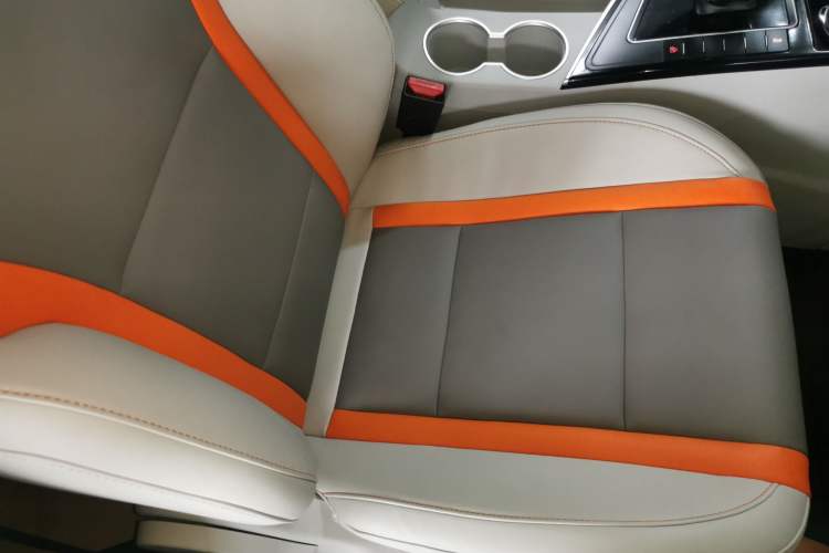 Used FORTHING T5 2022 Mach Edition 1.5T DCT High-Performance Five-Seater Right Front Seat