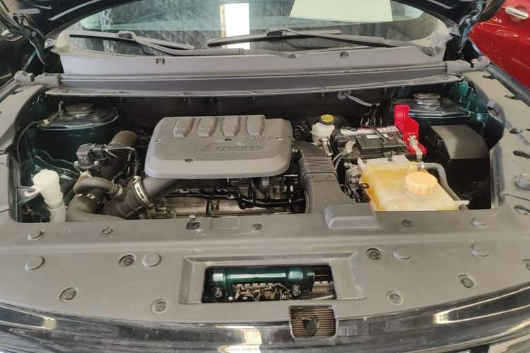 Used FORTHING T5 2022 Shengshi Version 1.5T Automatic - Yuanmeng Edition 5 Seats Engine Bay