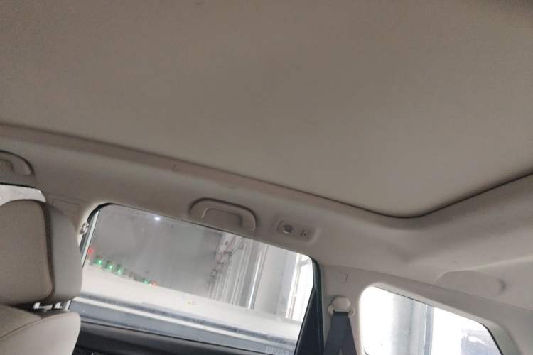 Used FORTHING T5 2022 Mach Edition 1.5T DCT Performance Model with Five Seats Headliner