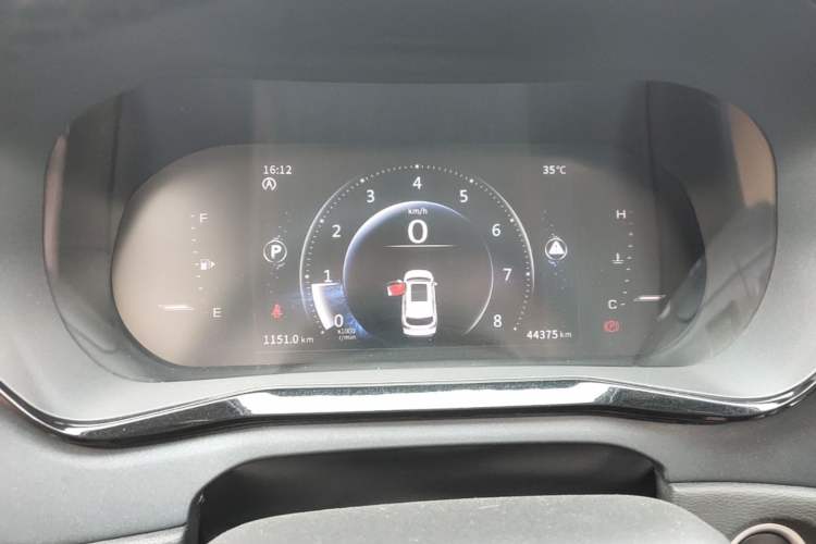 Used FORTHING T5 2022 Mach Edition 1.5T DCT Performance Model with Five Seats Instrument Cluster
