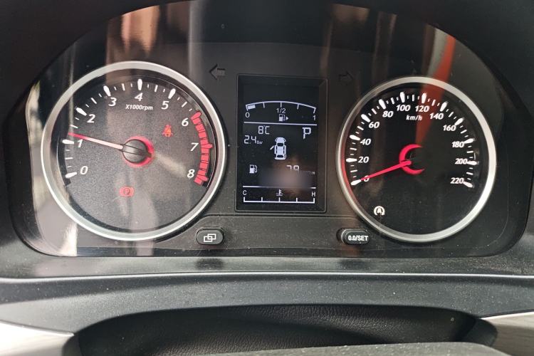 Used FORTHING T5 2022 Mach Edition 1.5T DCT High-Performance Five-Seater Instrument Cluster