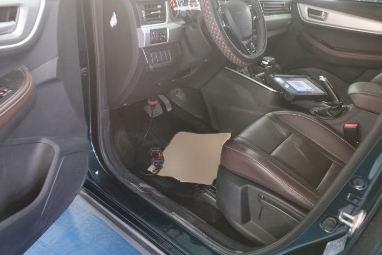 Used FORTHING T5 2022 Shengshi Edition 1.5T Automatic Dream Version Five Seats Interior 2