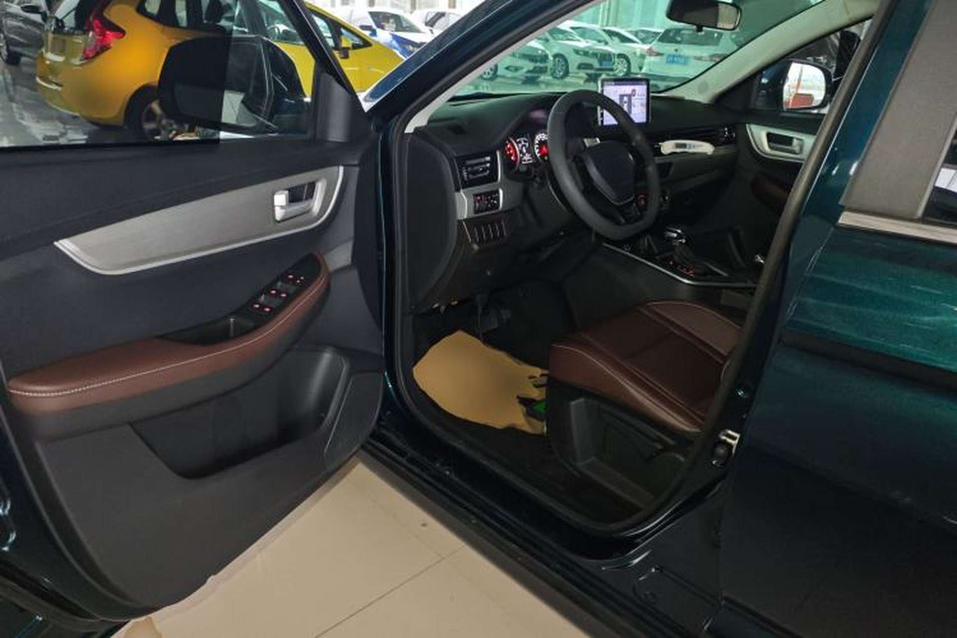 Used FORTHING T5 2022 Shengshi Edition 1.5T Automatic Dream Version Five Seats Interior 3