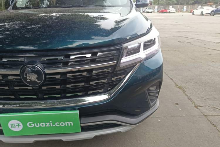 Used FORTHING T5 2022 Grand Edition 1.5T Automatic – Exclusive Seven-Seater for Key Accounts Left Front Headlight
