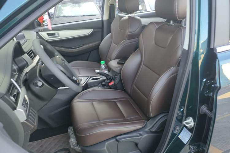Used FORTHING T5 2022 Shengshi Edition 1.5T Automatic Dream Version Five Seats Left Front Seat