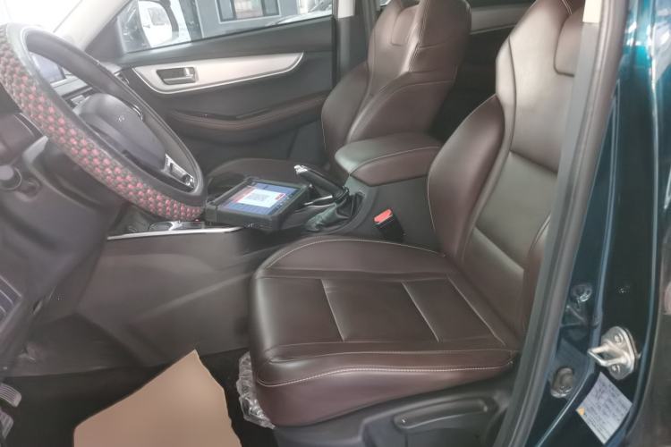 Used FORTHING T5 2022 Shengshi Edition 1.5T Automatic Dream Version Five Seats Left Front Seat