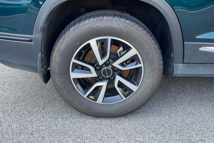 Used FORTHING T5 2022 Shengshi Edition 1.5T Automatic Dream Version Five Seats Right Rear Wheel Hub