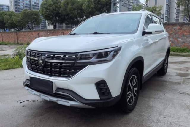FORTHING T5 2022 Grand Edition 1.6L Manual Dream-Chasing Five-Seat Model с пробегом