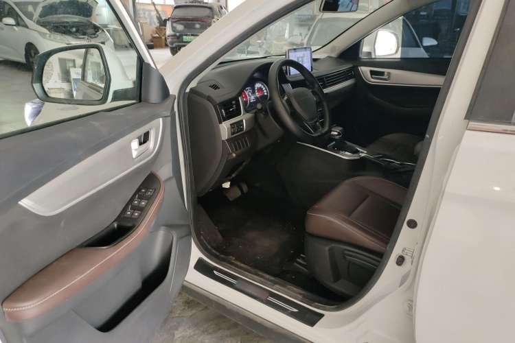 Used FORTHING T5 2022 Shengshi Edition 1.5T Automatic Dream Version Five Seats Driver Seat