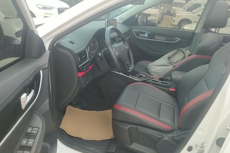 Used FORTHING T5 2022 Shengshi Version 1.5T Automatic - Yuanmeng Edition 5 Seats Driver Seat