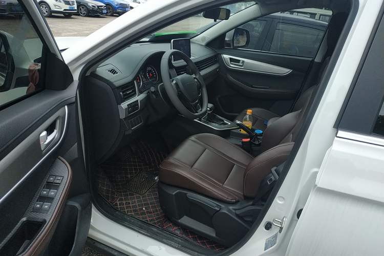 Used FORTHING T5 2022 Shengshi Edition 1.5T Automatic Dream Version Five Seats Driver Seat