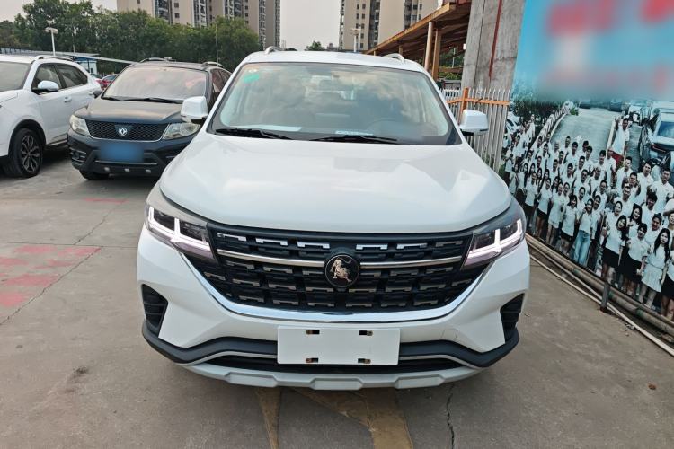 Used FORTHING T5 2022 Shengshi Edition 1.5T Automatic Dream Version Five Seats Exterior 1