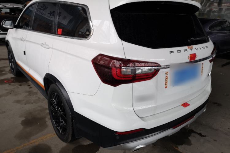 Used FORTHING T5 2022 Mach Edition 1.5T DCT Powerful 7-Seater Exterior 2