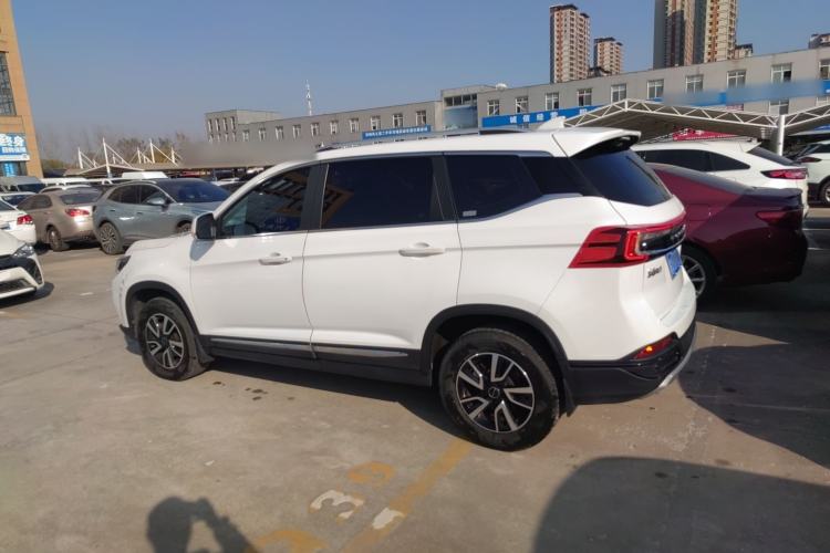 Used FORTHING T5 2022 Shengshi Edition 1.5T Automatic Dream Version Five Seats Exterior 3