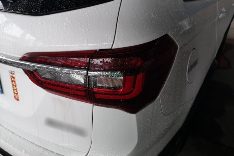 Used FORTHING T5 2022 Mach Edition 1.5T DCT Powerful 7-Seater Exterior 3