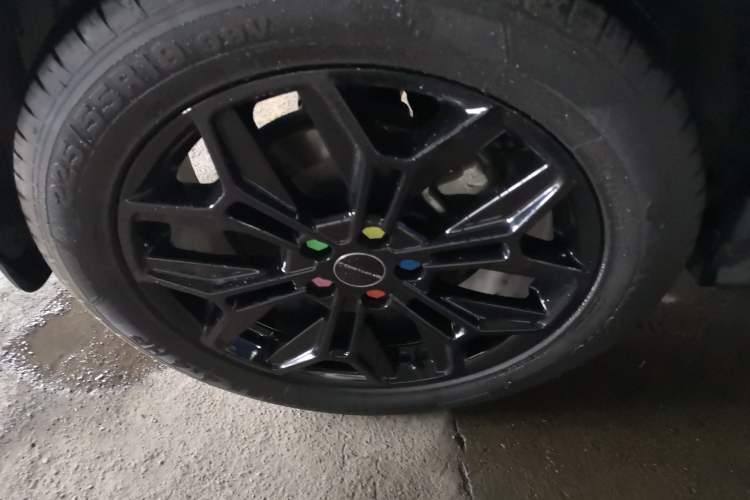 Used FORTHING T5 2022 Mach Edition 1.5T DCT Powerful 7-Seater Exterior 5