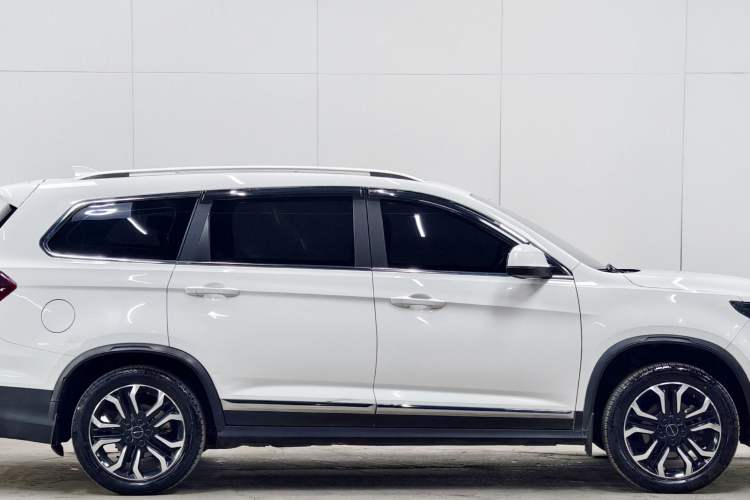 Used FORTHING T5 2022 Shengshi Version 1.5T Automatic - Yuanmeng Edition 5 Seats Exterior 7