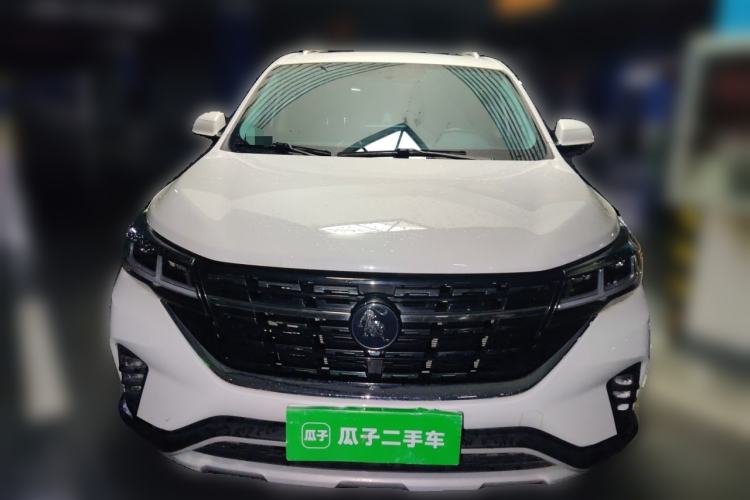 Used FORTHING T5 2022 Shengshi Version 1.5T Automatic - Yuanmeng Edition 5 Seats Front