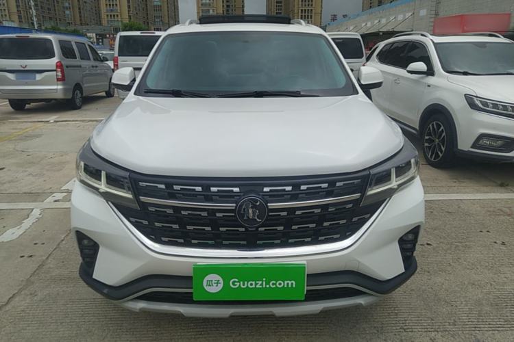 Used FORTHING T5 2022 Shengshi Version 1.5T Automatic - Yuanmeng Edition 5 Seats Front