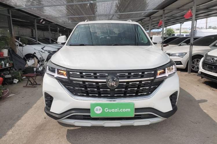 Used FORTHING T5 2022 Grand Edition 1.6L Manual Dream-Chasing Five-Seat Model Front