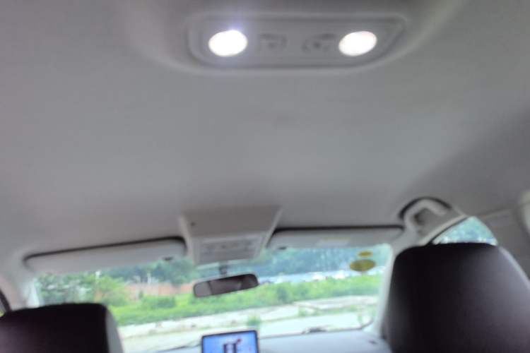 Used FORTHING T5 2022 Grand Edition 1.6L Manual Dream-Chasing Five-Seat Model Headliner