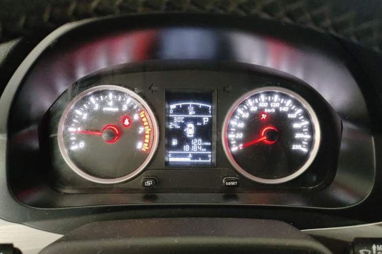 Used FORTHING T5 2022 Shengshi Edition 1.5T Automatic Dream Version Five Seats Instrument Cluster