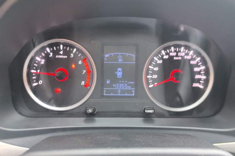 Used FORTHING T5 2022 Grand Edition 1.6L Manual Dream-Chasing Five-Seat Model Instrument Cluster
