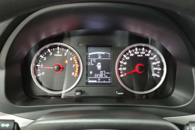 Used FORTHING T5 2022 Grand Edition 1.6L Manual Dream-Chasing Five-Seat Model Instrument Cluster