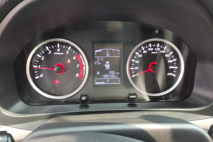 Used FORTHING T5 2022 Grand Edition 1.6L Manual Dream-Chasing Five-Seat Model Instrument Cluster